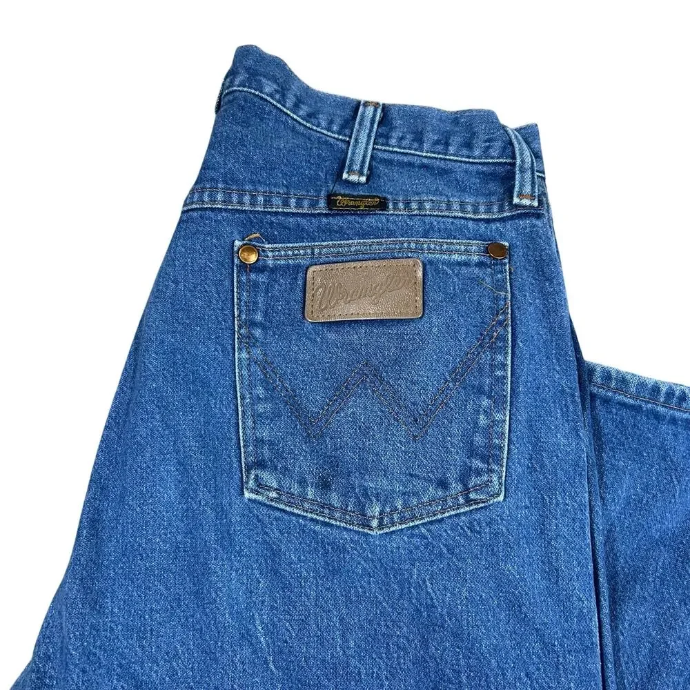 Vintage 90s Wrangler 13MWZ Cowboy Cut Jeans 32x38 Blue Western Denim USA Made